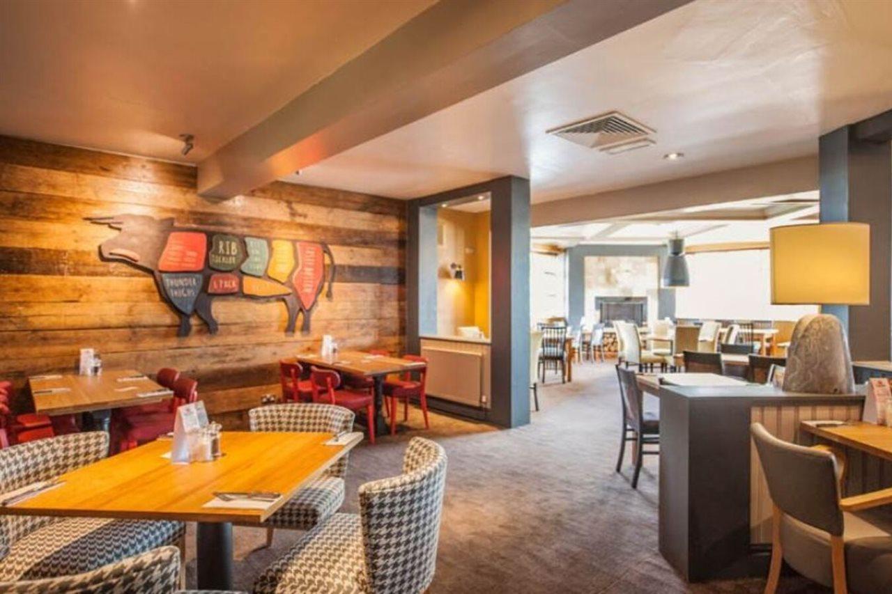 Premier Inn Ранкорн Экстерьер фото